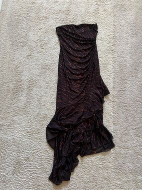 Vintage Y2K Asymmetrical Strapless Black Dress with Copper Accent